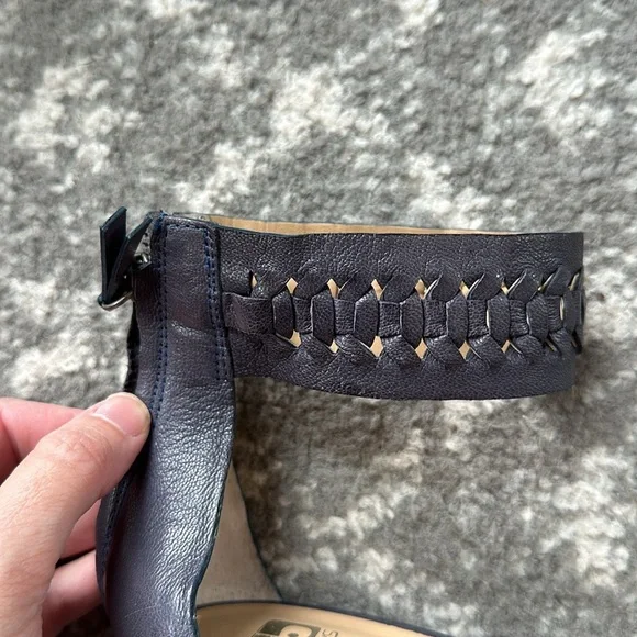 Joe’s Jeans 💚 heels - Picture 12 of 16